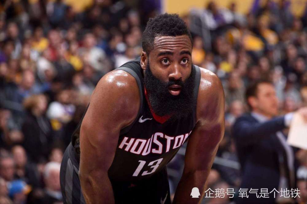  巴特勒硬解开拓者热火喜获三连胜冲击东部前列